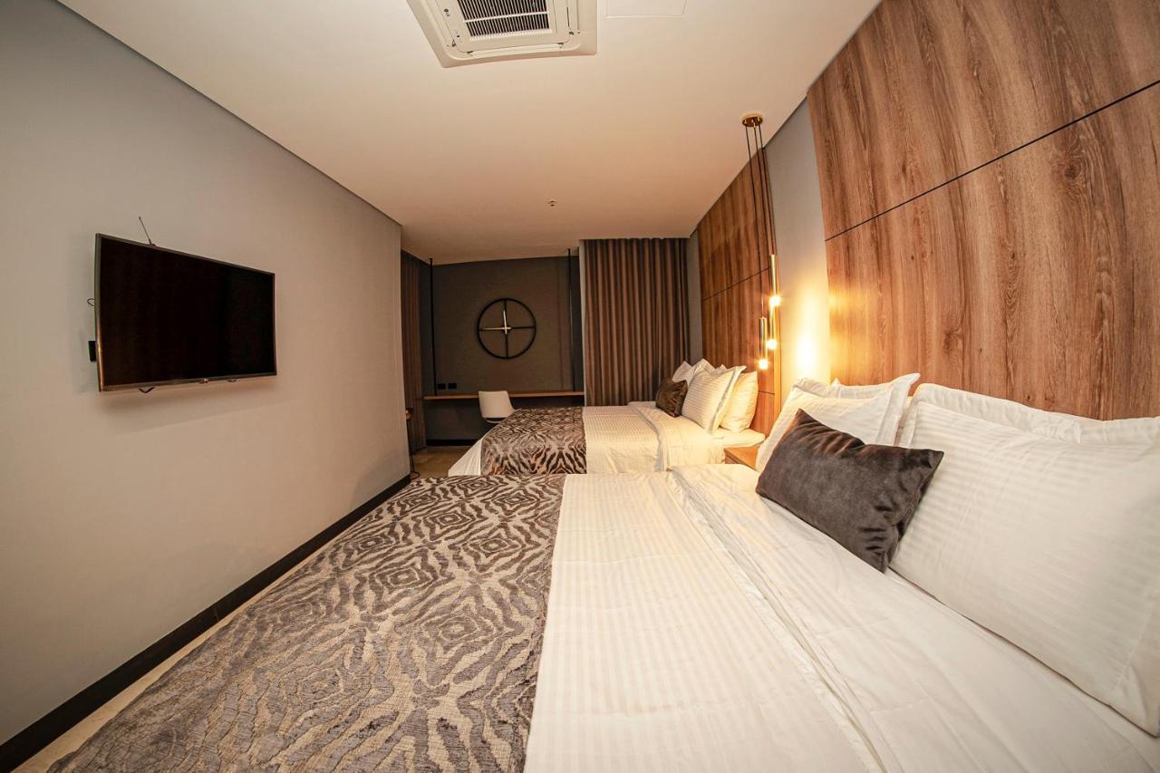 Cavalta By Bernalo Hotels Medellin Exterior photo