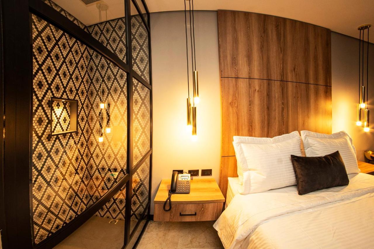 Cavalta By Bernalo Hotels Medellin Exterior photo A bedroom at the hotel