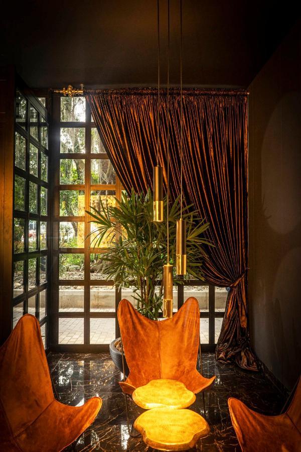 Cavalta By Bernalo Hotels Medellin Exterior photo A window with a curtain